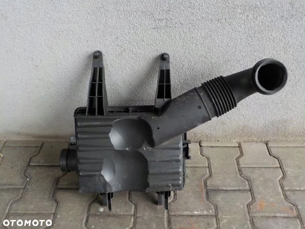 VW CRAFTER 2.5 TDI OBUDOWA FILTRA POWIETRZA - 4