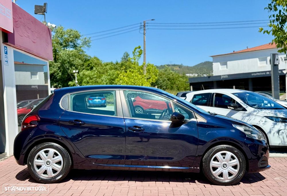 Peugeot 208 PureTech 75 Like - 8