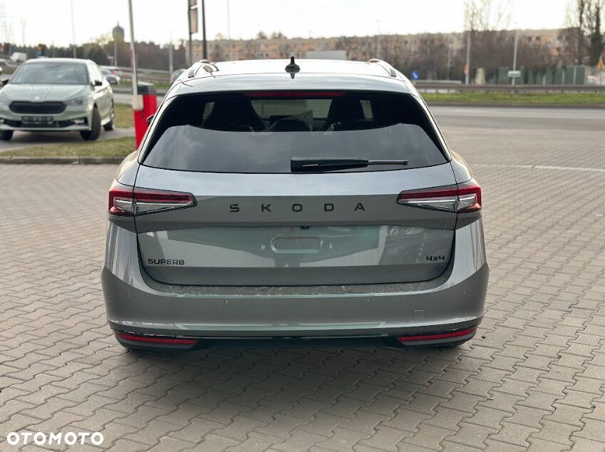 Skoda Superb 2.0 TSI 4x4 Sportline DSG - 4