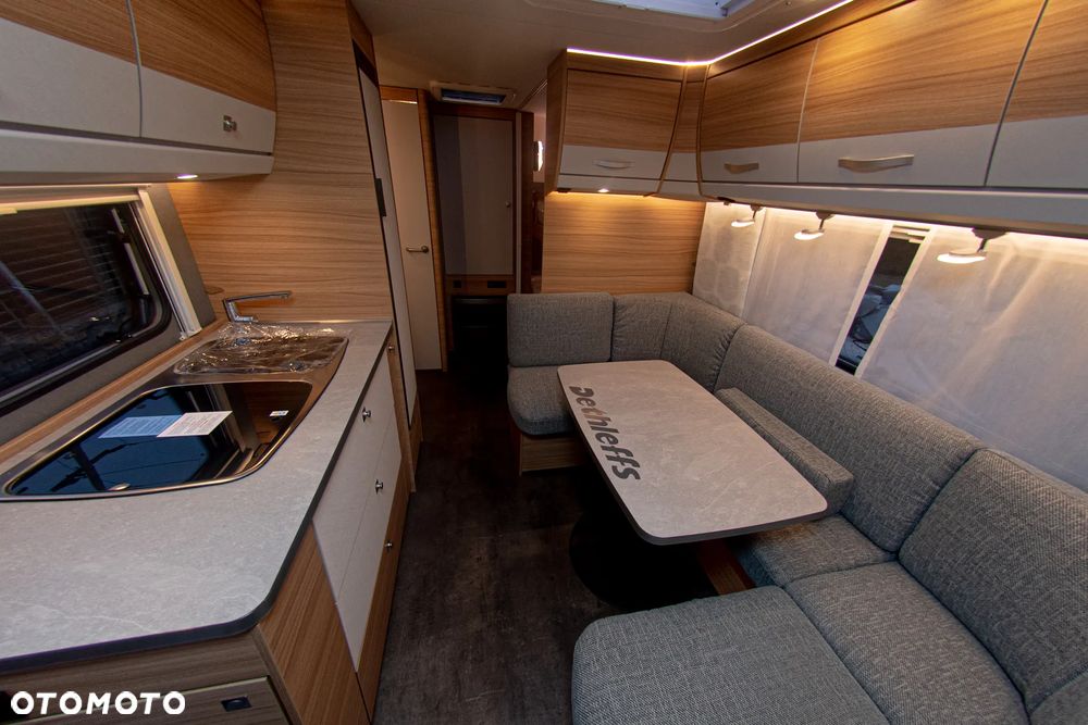 Dethleffs camper 540 QMK - 18