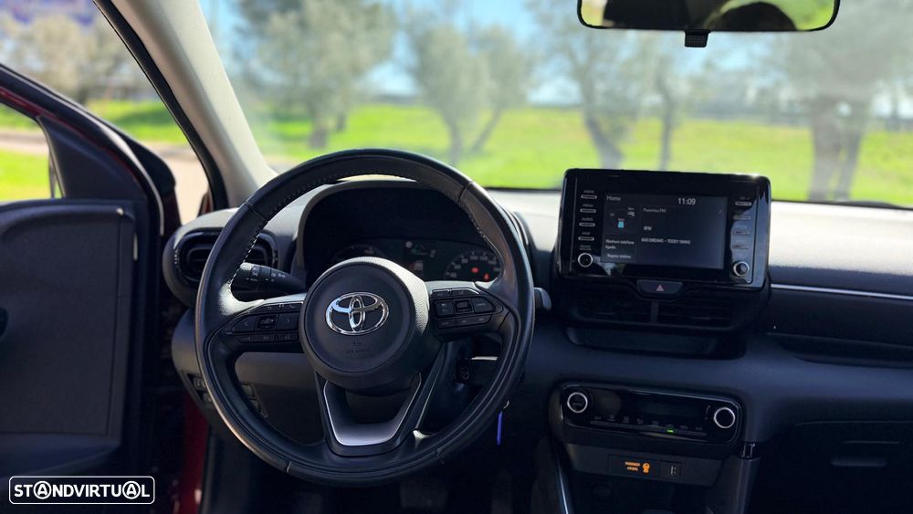 Toyota Yaris 1.5 HDF Comfort Plus - 21