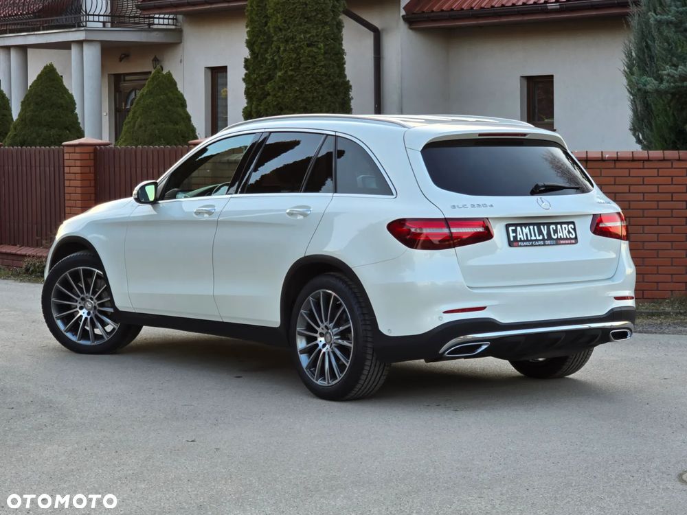 Mercedes-Benz GLC - 4
