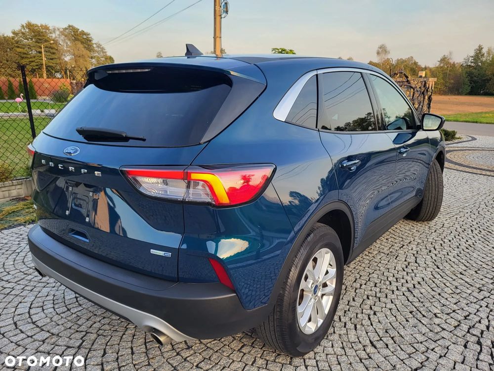 Ford Kuga - 8