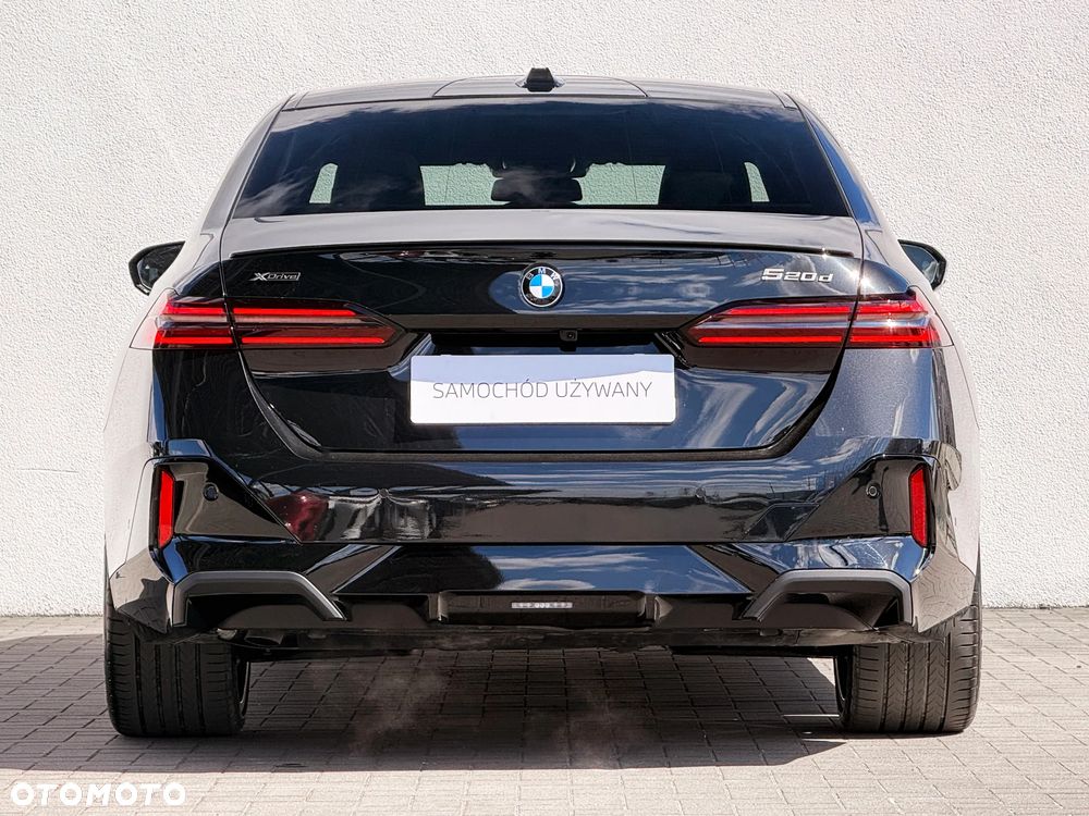 BMW Seria 5 520d xDrive - 5