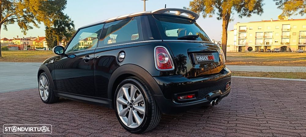 MINI 3 Portas Cooper S - 31