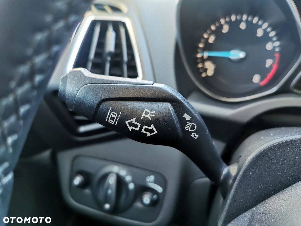 Ford C-MAX 1.5 EcoBoost Start-Stop-System Titanium - 17