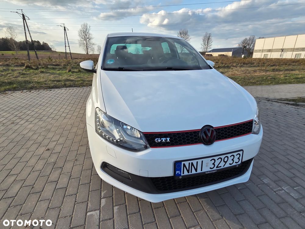 Volkswagen Polo 1.4 TSI GTI DSG - 11