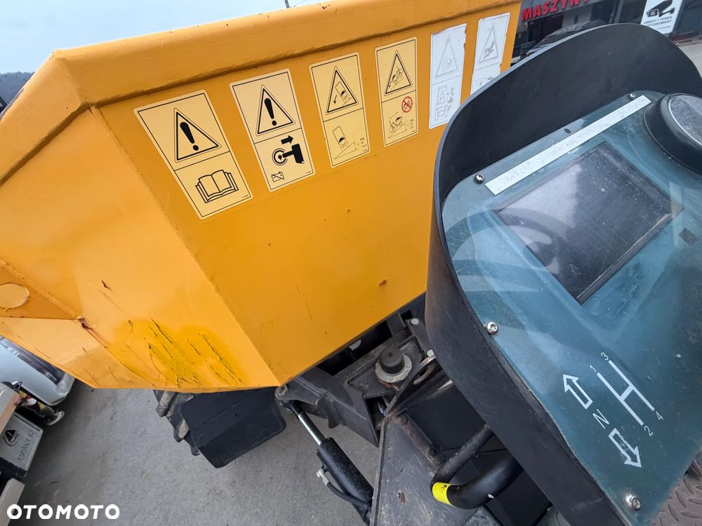 Terex Mecalac TA6s Wozidło wózek z Obrotową Kolebą. 6ton ładowność. 4x4. Silnik Perkins 80KM 4 cylindry. 1900 mtg. 2021 rok. Kamera z wielkim Ekranem! Jazda Rewers 3prędkości. Maszyna jak Nowa z Norweskiego Gospodarstwa! Ani deka luzów i wycieków! Hydrostatic. Pełny Oryginał. Hamulce brzytwa. Serwisy w DEKRA. Maszyna Woziła lekkie ładunki. Praktycznie zerowe zużycie. Wielka Okazja. Wszystko w pełnym Oryginale. Opony Oryginał wszystkie z 2020roku. - 31