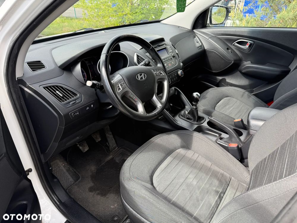 Hyundai ix35 1.6 2WD blue Comfort - 15