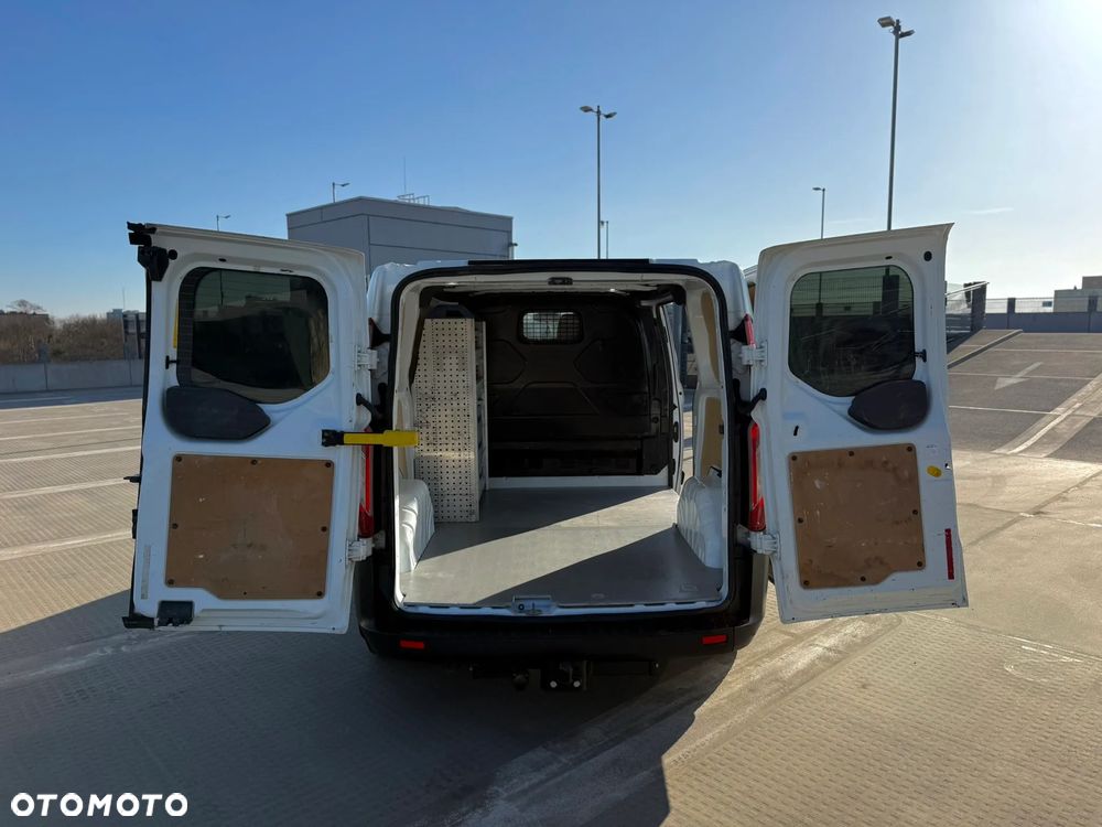 Ford Transit Custsom - 5