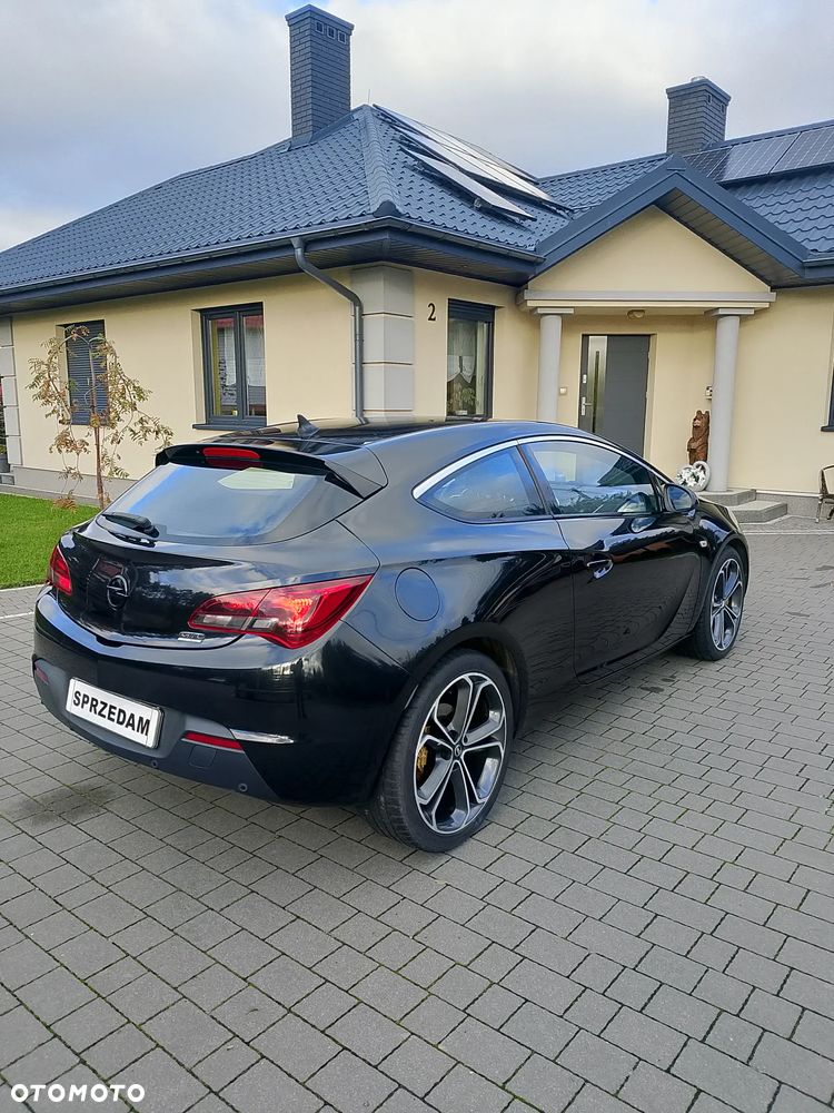 Opel Astra - 4
