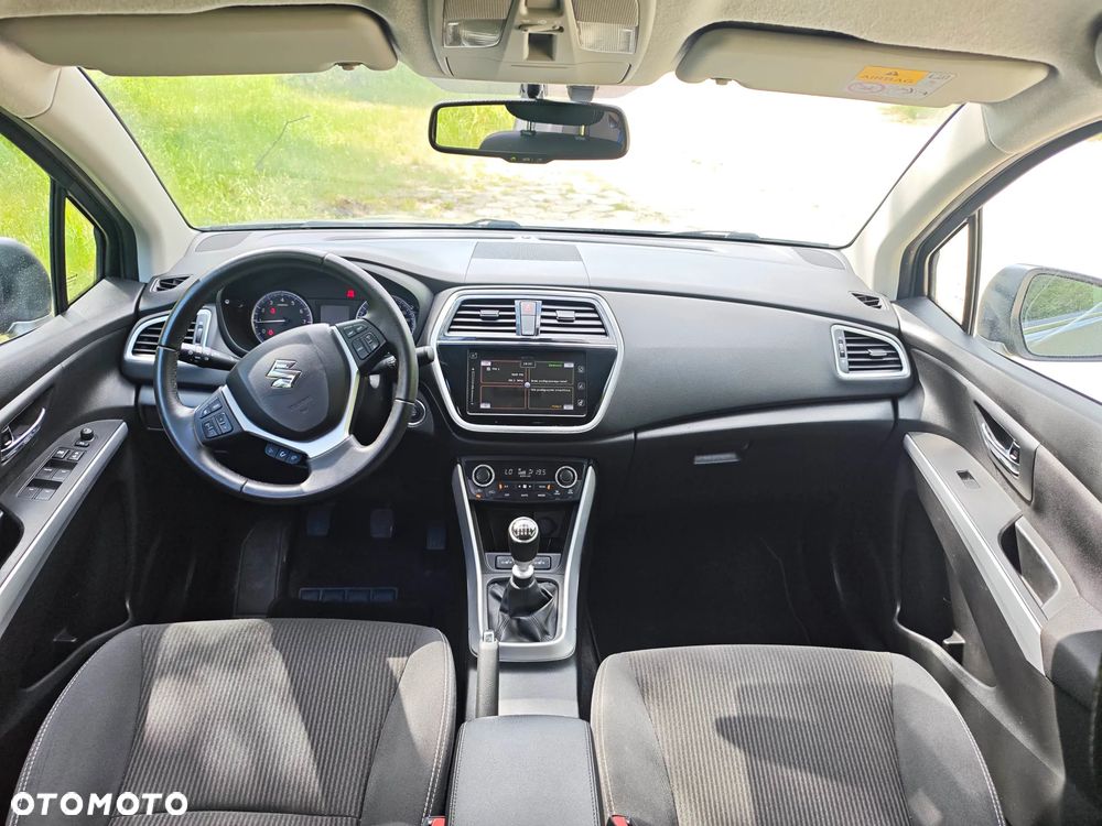 Suzuki SX4 S-Cross 1.4 Boosterjet Comfort - 23