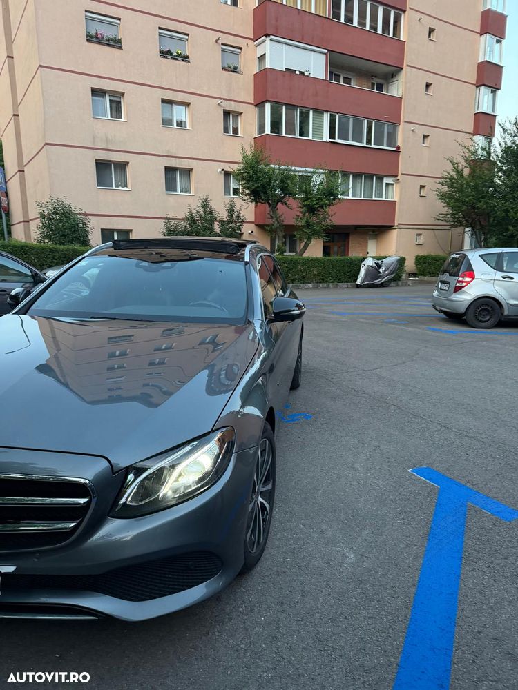 Mercedes-Benz E 300 T-Modell Aut - 1