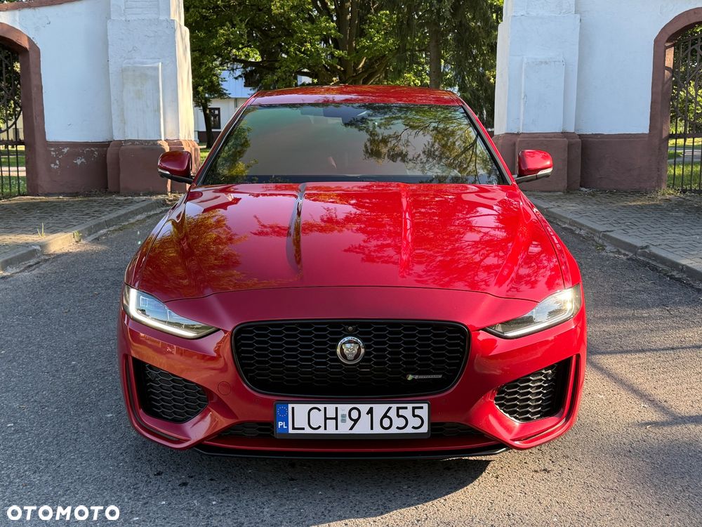 Jaguar XE D200 R-Dynamic HSE - 18