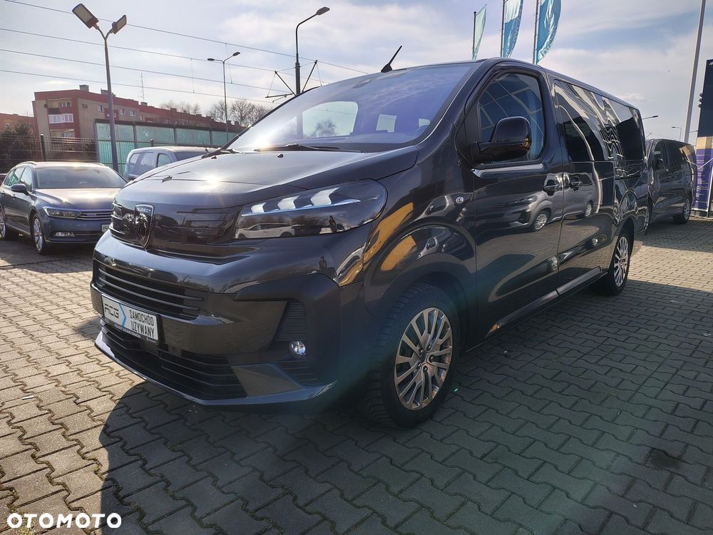 Peugeot Traveller