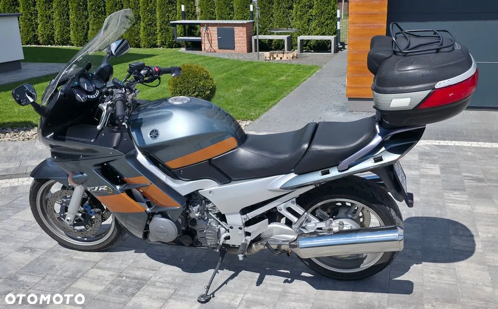 Yamaha FJR - 1