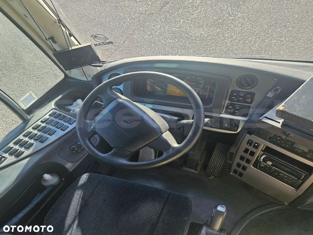 Volvo R - 2008 - 6