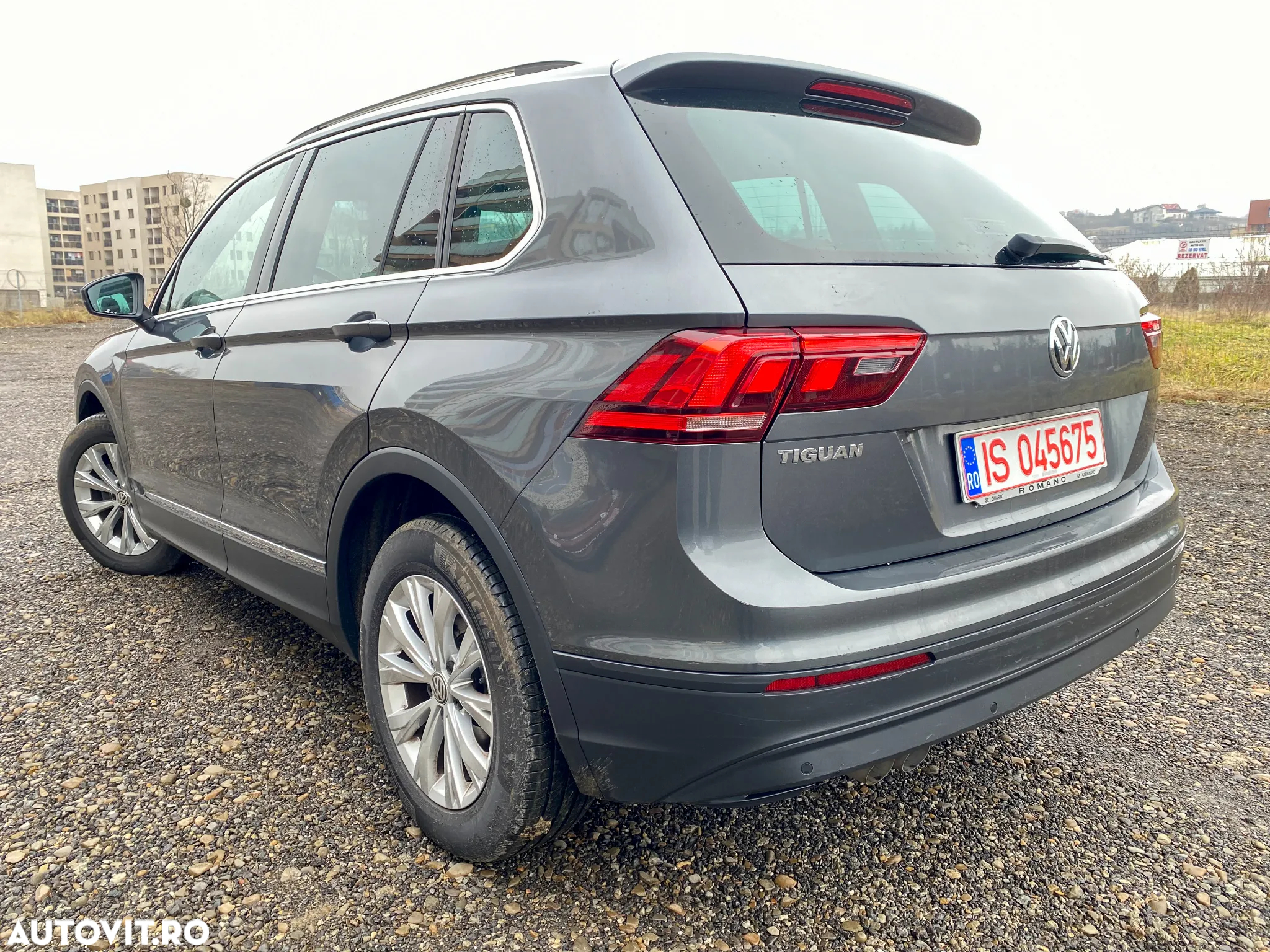 Volkswagen Tiguan 2.0 TDI DSG Elegance - 8