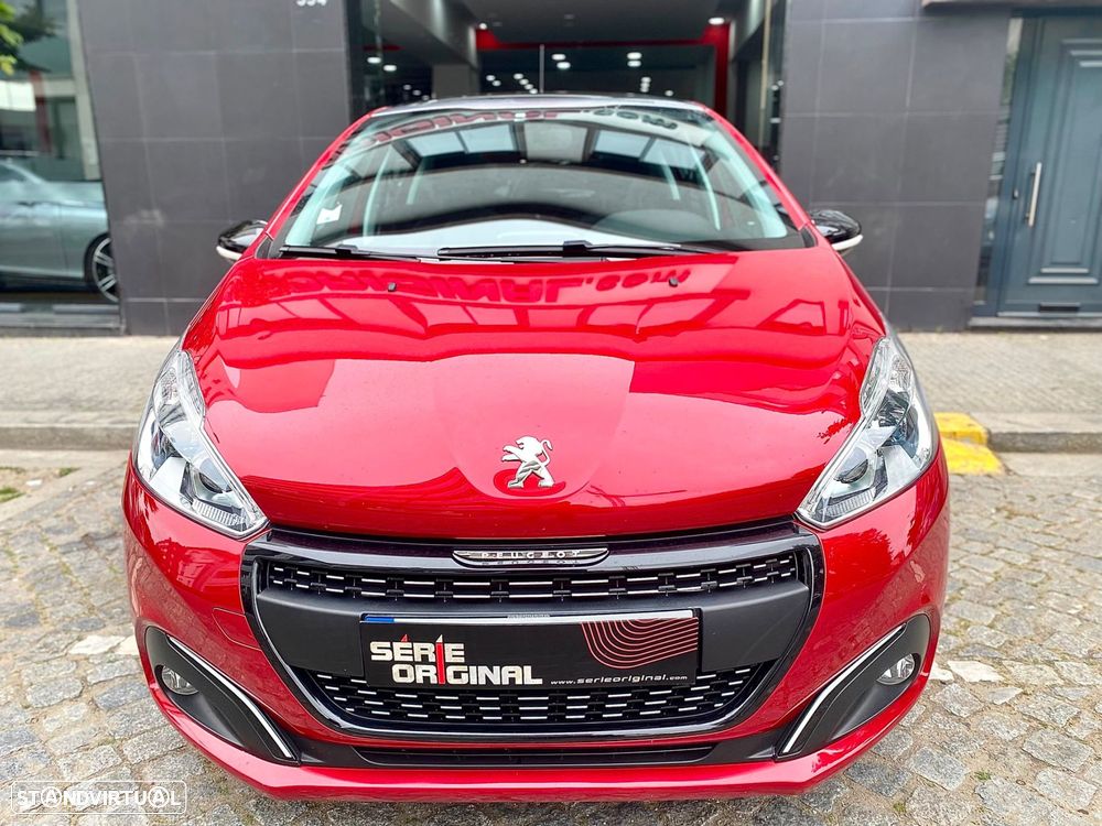 Peugeot 208 1.2 VTi Allure - 3