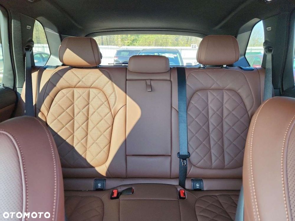 BMW X5 - 12