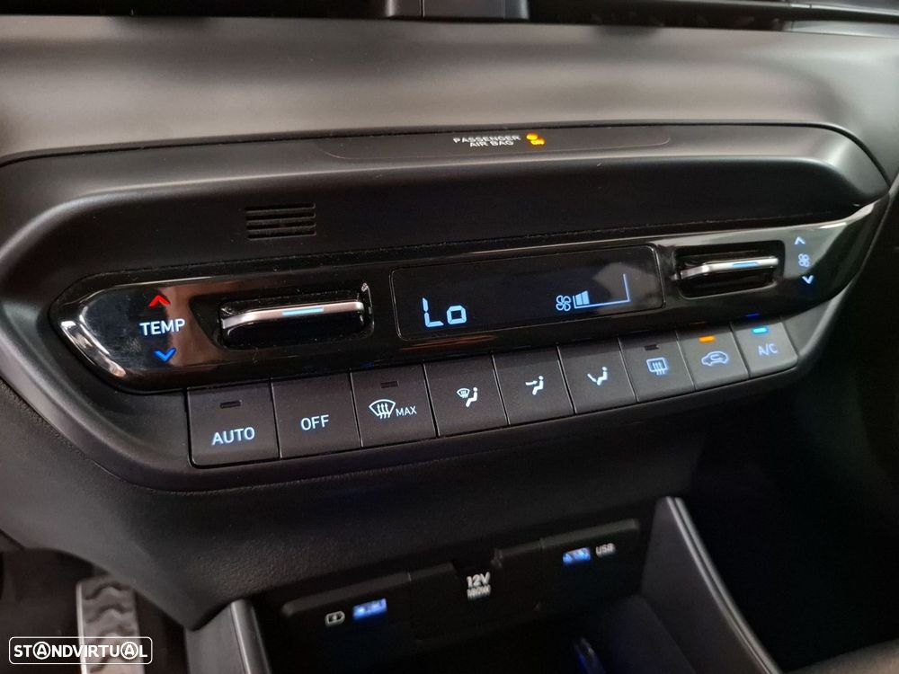 Hyundai Bayon 1.0 T-GDI Premium DCT — fotografia 19