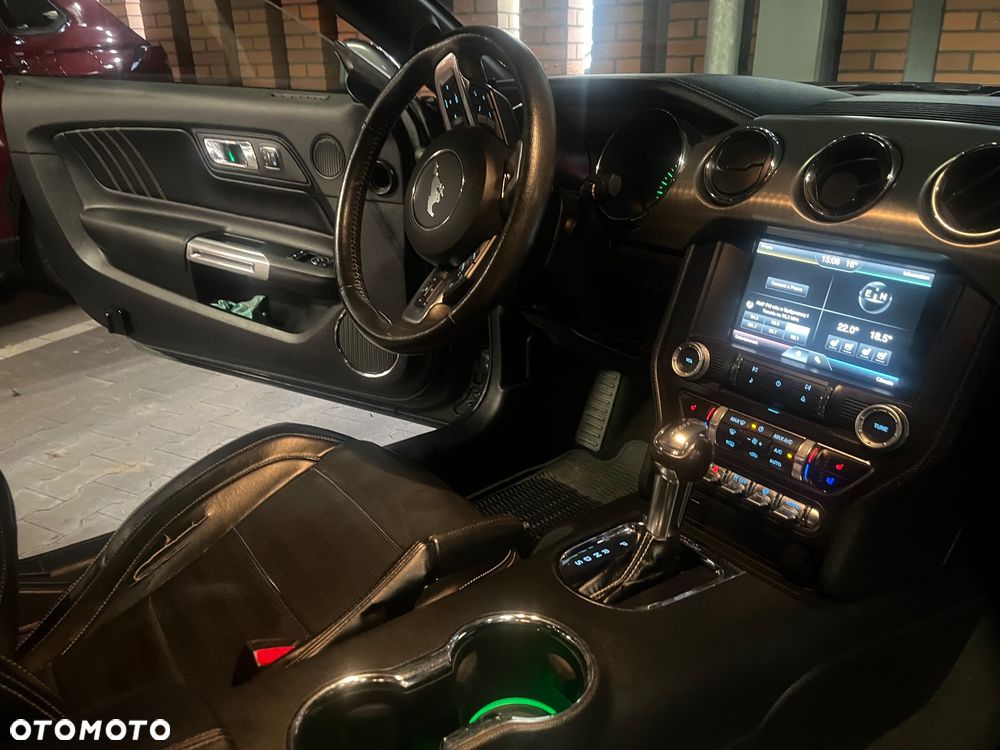 Ford Mustang 5.0 V8 GT - 18