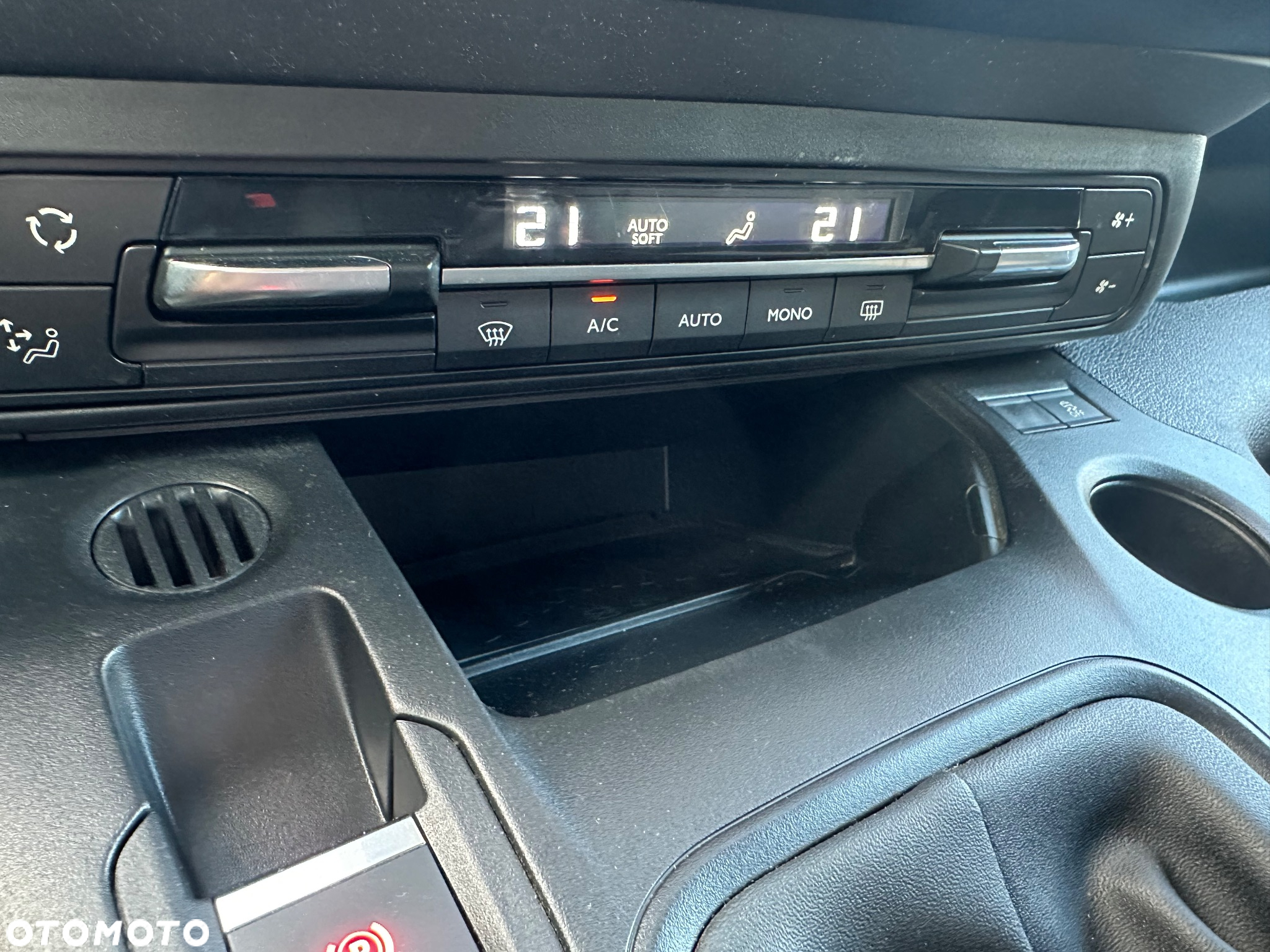 Citroën Berlingo XL 1.5 BlueHDI Shine S&S - 27