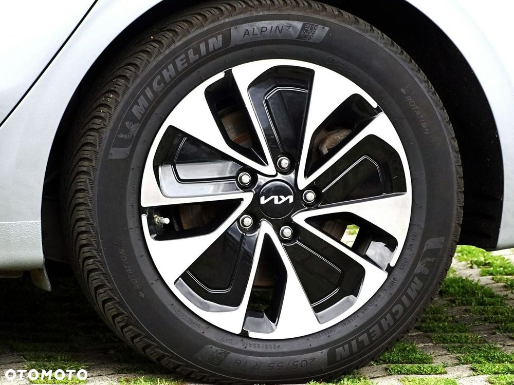 Kia Ceed 1.6 GDI PHEV L Business Line DCT - 15