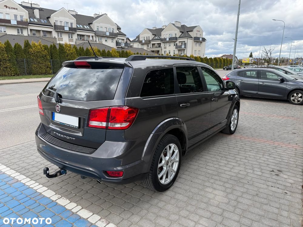 Fiat Freemont 2.0 Multijet Lounge - 5