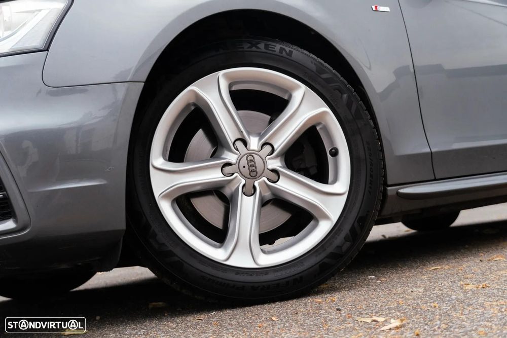 Audi A4 Avant 2.0 TDI Business Line S-line - 42
