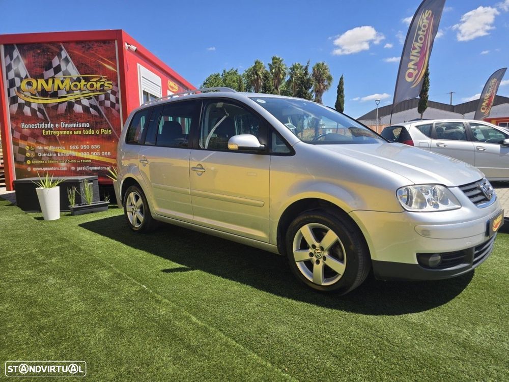 VW Touran 2.0 TDI Blue.Highline 7L - 1