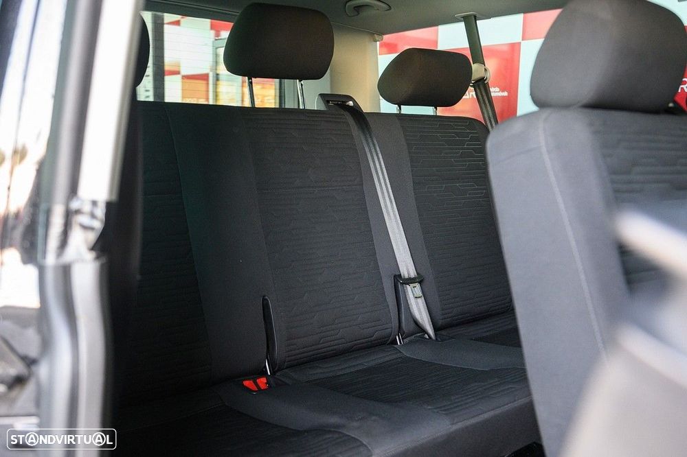 VW Caravelle 2.0 TDI L.Comfortline - 56