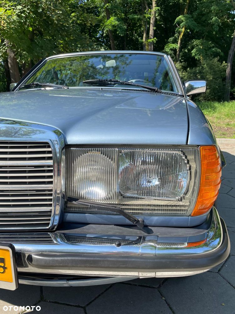 Mercedes-Benz W123 - 8