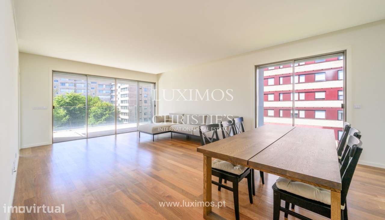 Apartamento T3 com varanda nos Pinhais da Foz no Porto - Grande imagem: 5/26