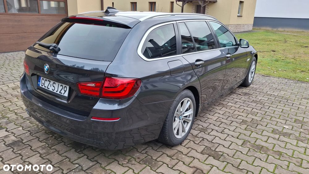 BMW Seria 5 520d - 15