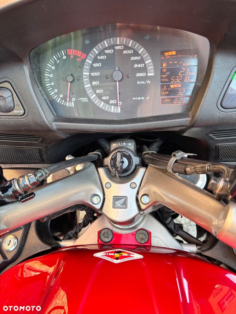 Honda ST - 19