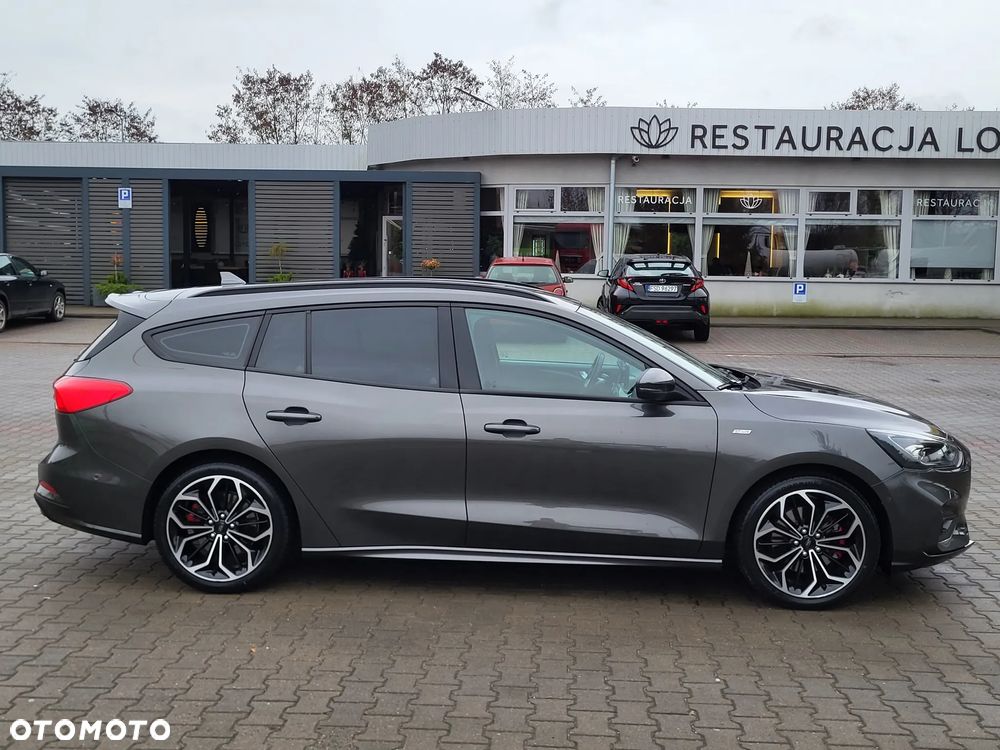 Ford Focus 1.5 EcoBoost STart-Stopp-System ST-LINE X - 6