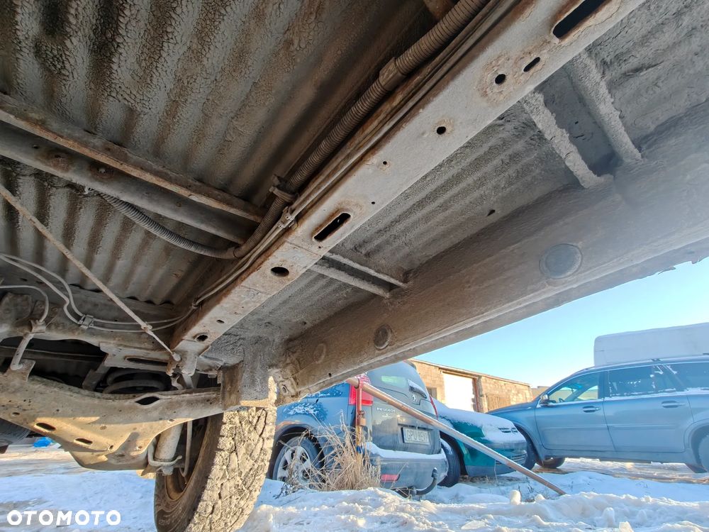 Volkswagen Multivan - 31