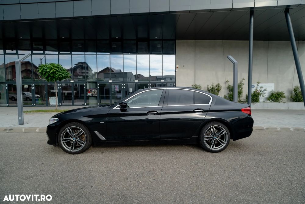 BMW Seria 5 520d Efficient Dynamics Edition Aut. Luxury Line - 2