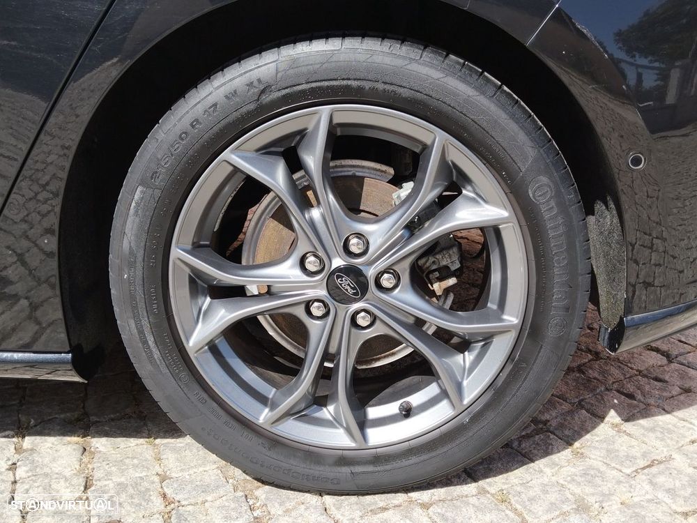 Ford Focus - 17