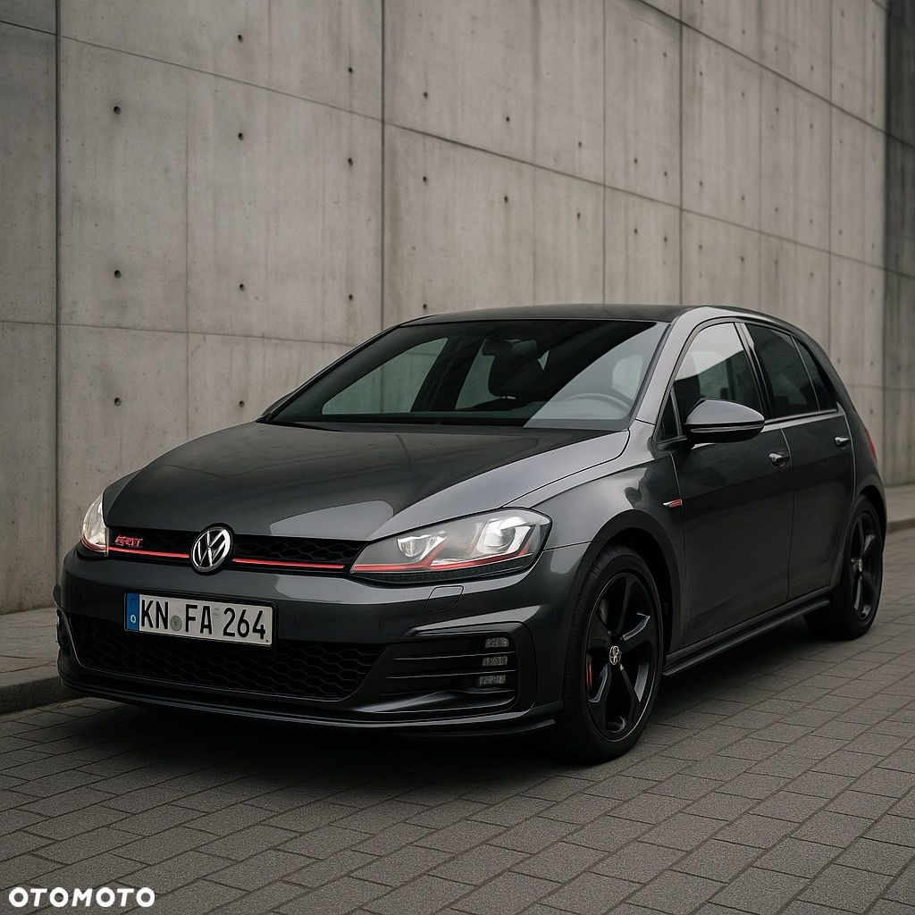 Volkswagen Golf GTI Performance BlueMotion Technology - 1
