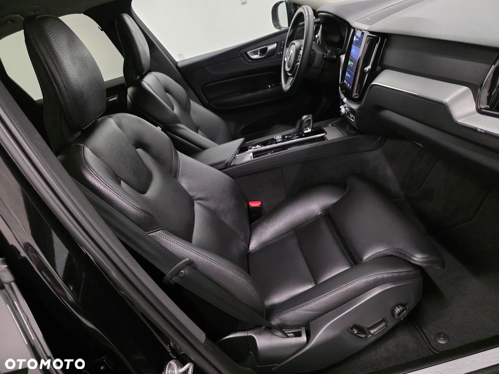 Volvo XC 60 B4 D Geartronic RDesign - 17