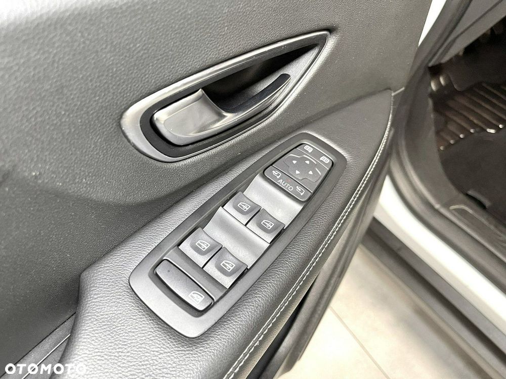 Renault Scenic 1.5 dCi Zen - 10