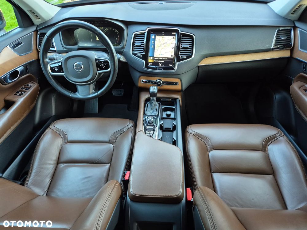 Volvo XC 90 D5 AWD Geartronic Inscription - 18