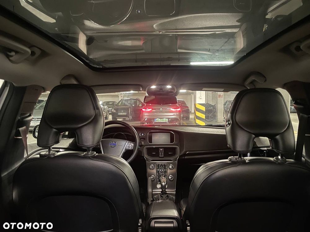 Volvo V40 Cross Country T4 Summum - 10