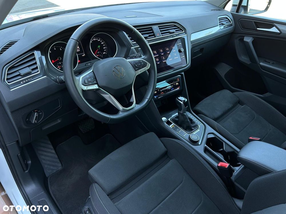 Volkswagen Tiguan 2.0 TSI 4Mot Life DSG - 8