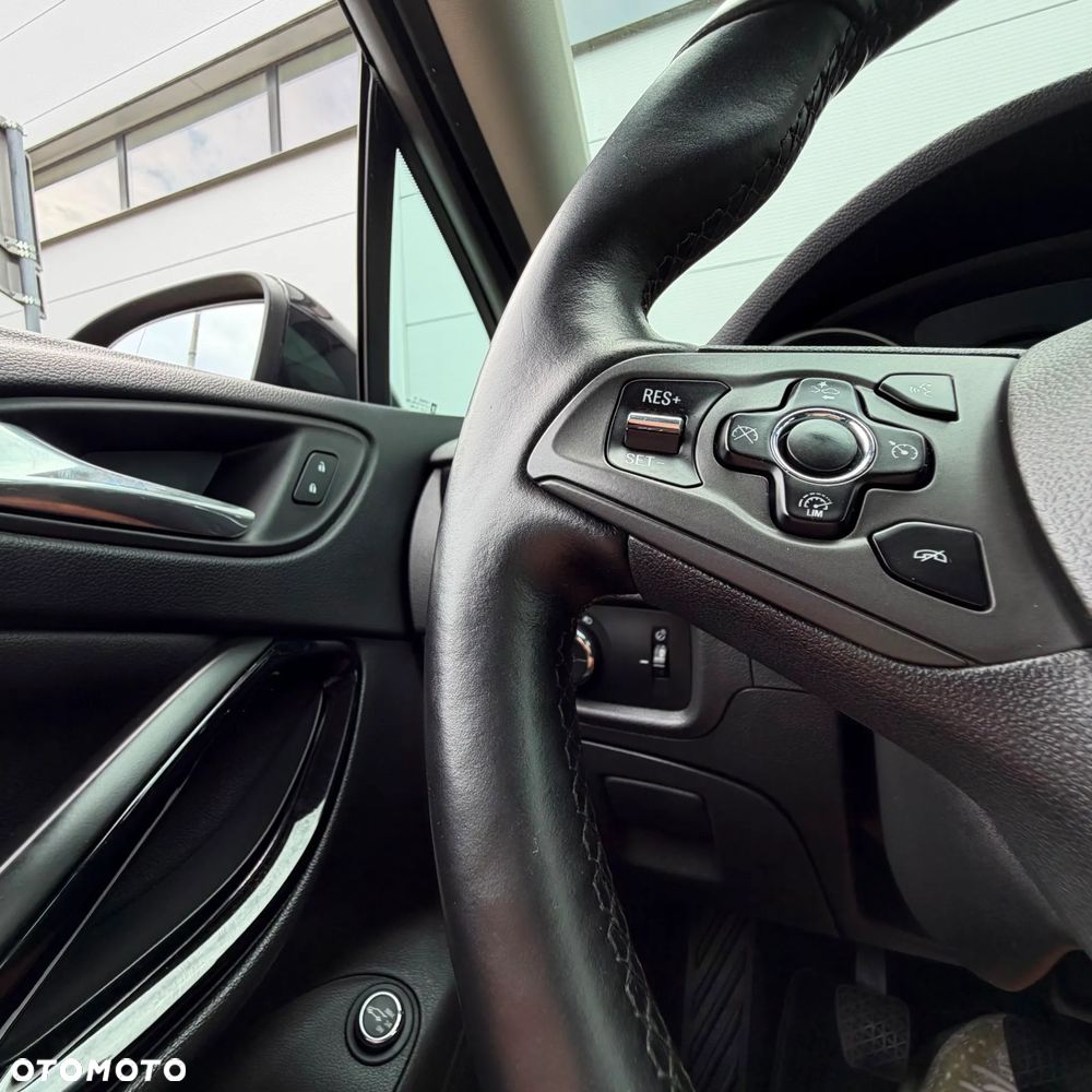 Opel Astra 1.6 Turbo Start/Stop Dynamic - 18