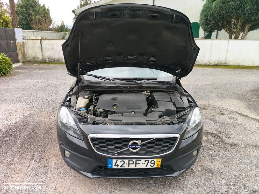 Volvo V40 Cross Country - 23