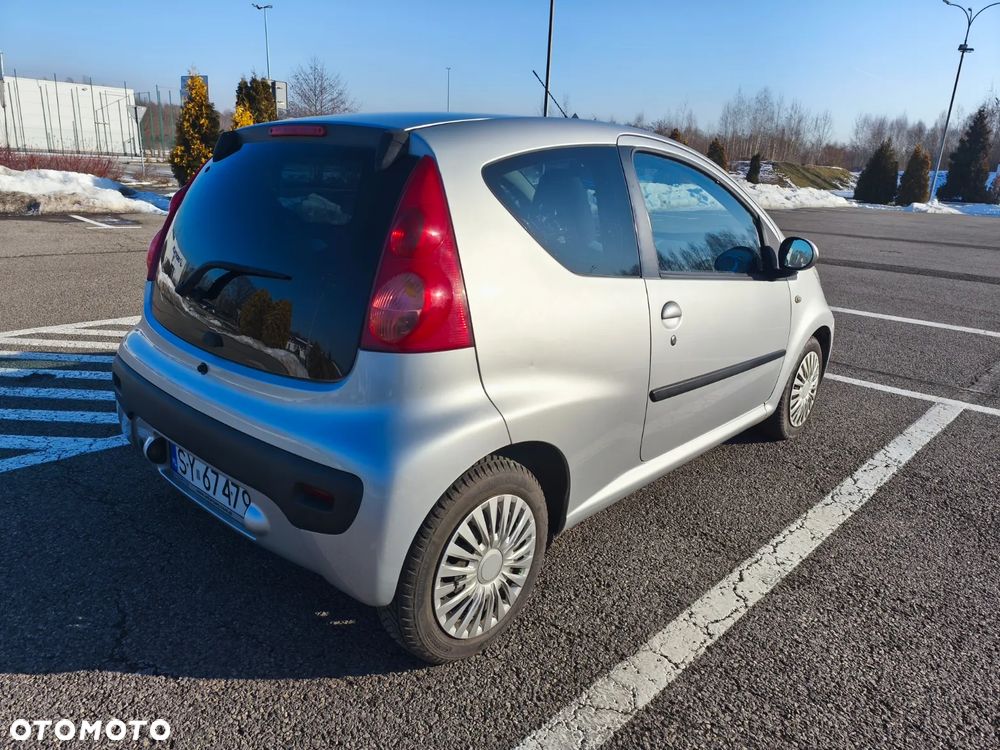 Peugeot 107 1.0 Trendy nICE - 4
