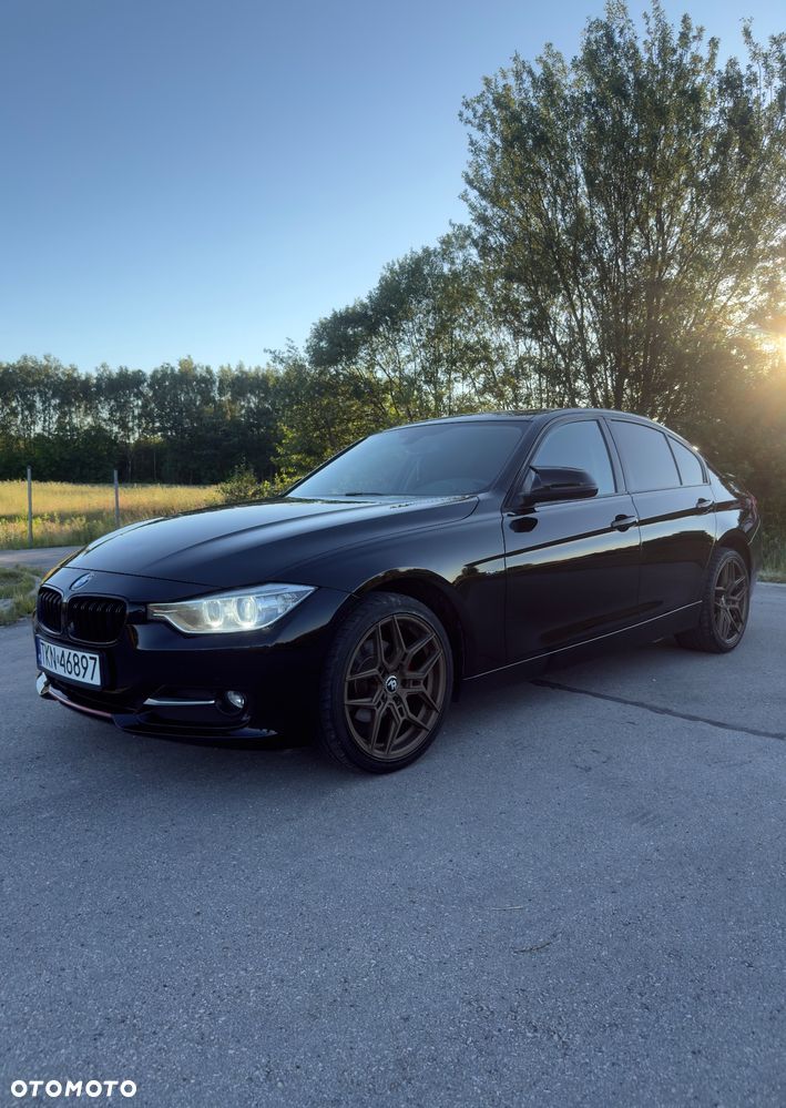 BMW Seria 3 318d Blue Performance Sport Line - 4